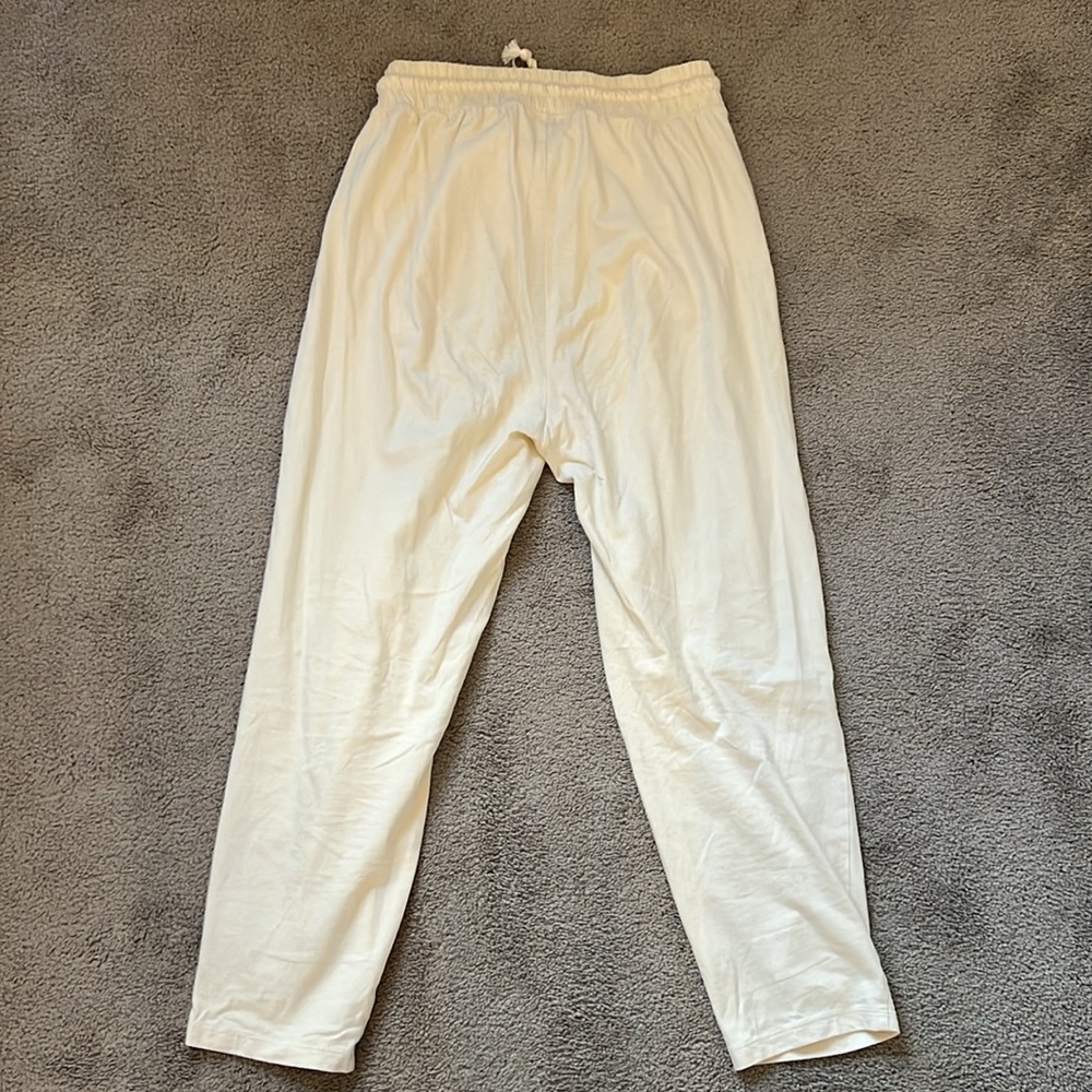 Universal Thread Beige Pants - Picture 4 of 4